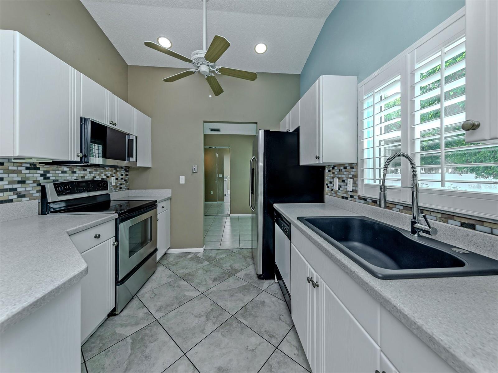 621 MARCUS ST #41 — photo 6