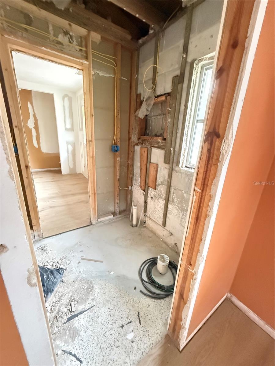 384 LENTZ RD — photo 16