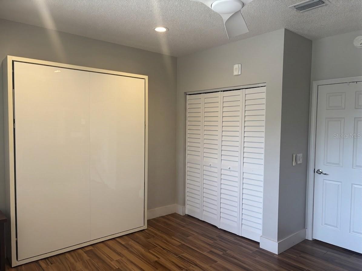 701 MIRROR LAKE DR N #317 — photo 24