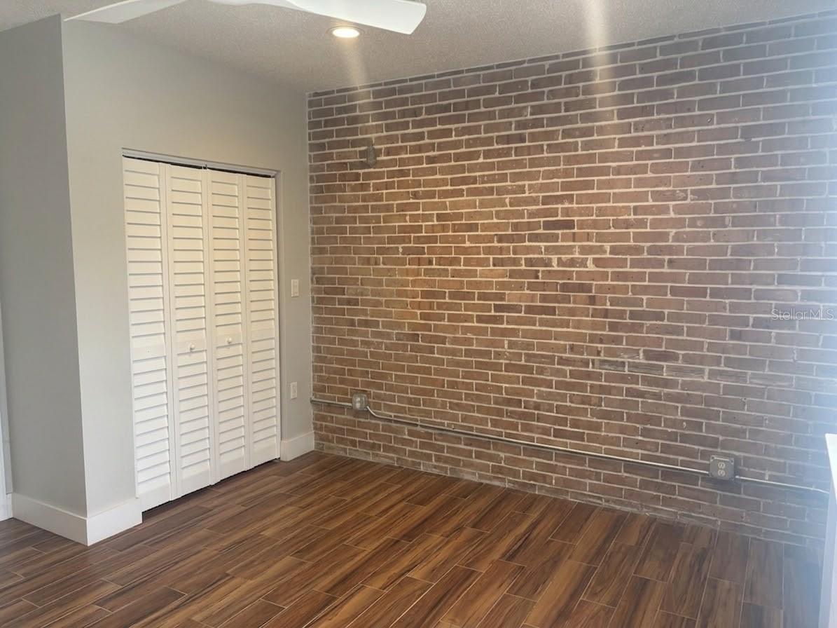 701 MIRROR LAKE DR N #317 — photo 26