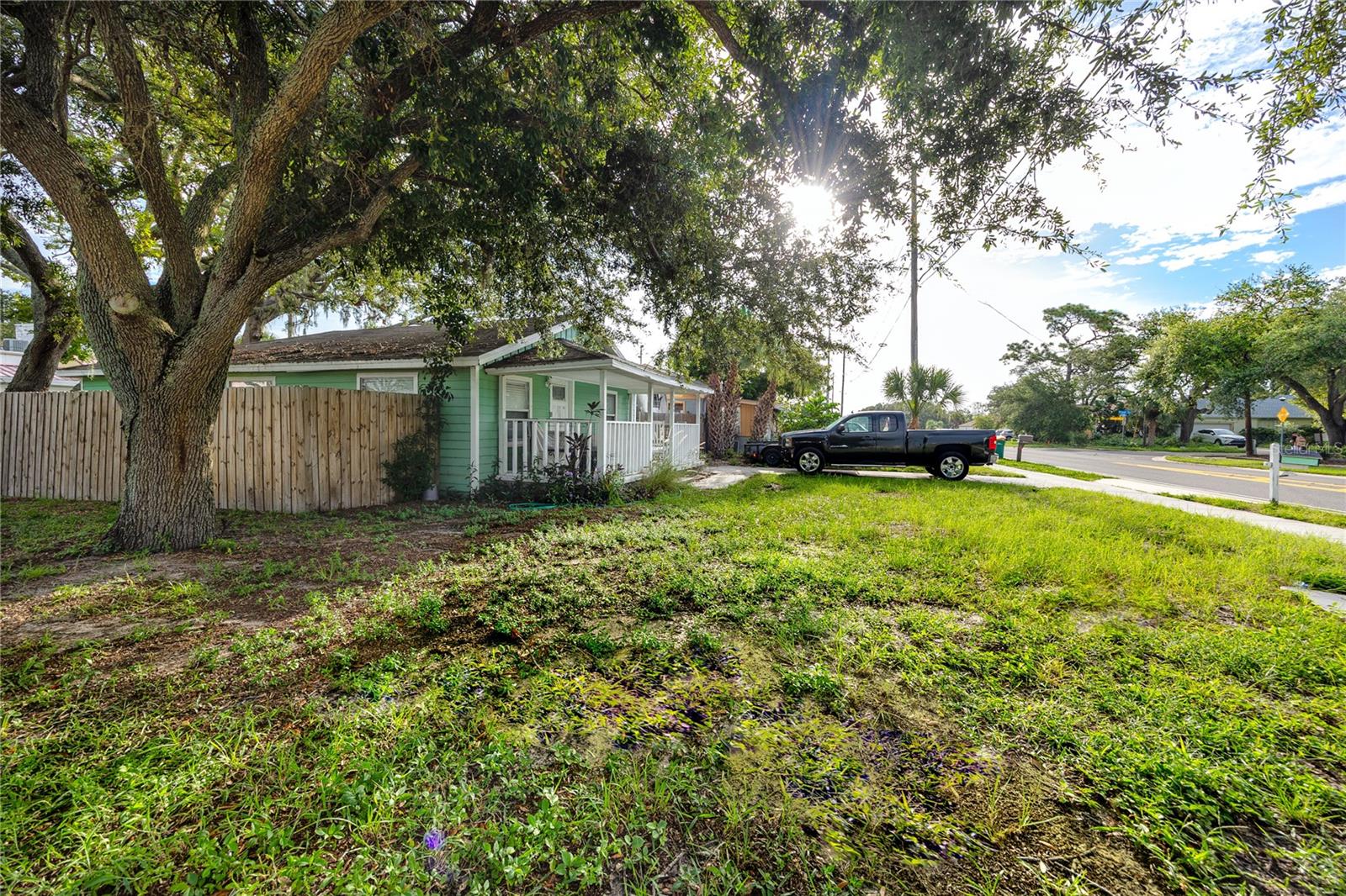 1250 LAKEVIEW RD — photo 19