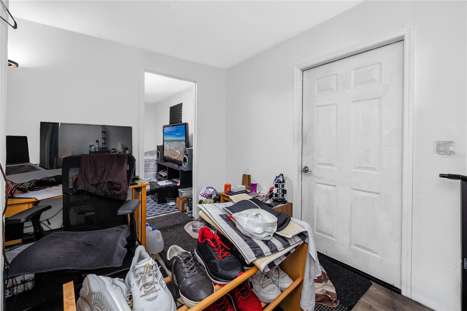 1250 LAKEVIEW RD — photo 29