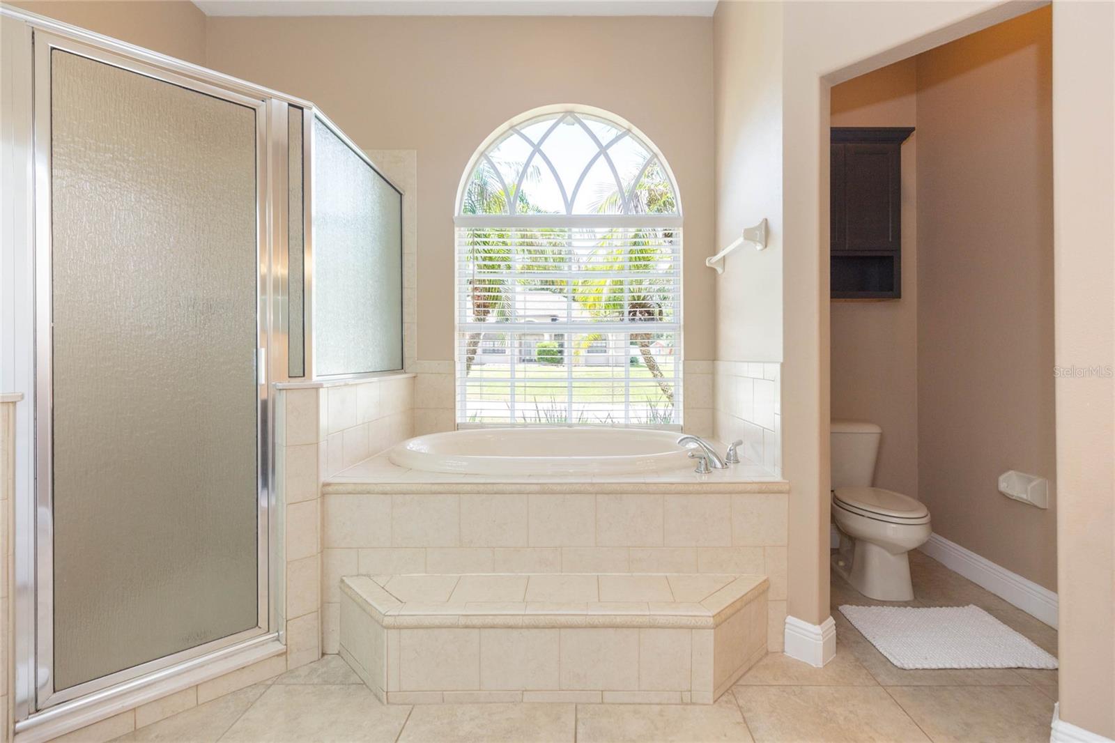 11544 PINE HOLLOW WAY — photo 26