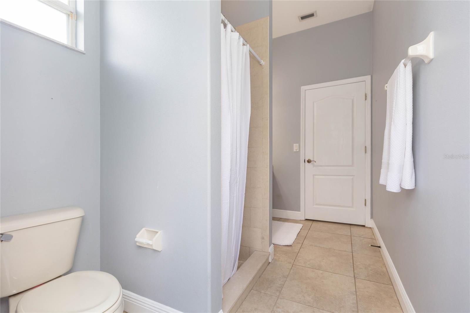 11544 PINE HOLLOW WAY — photo 38
