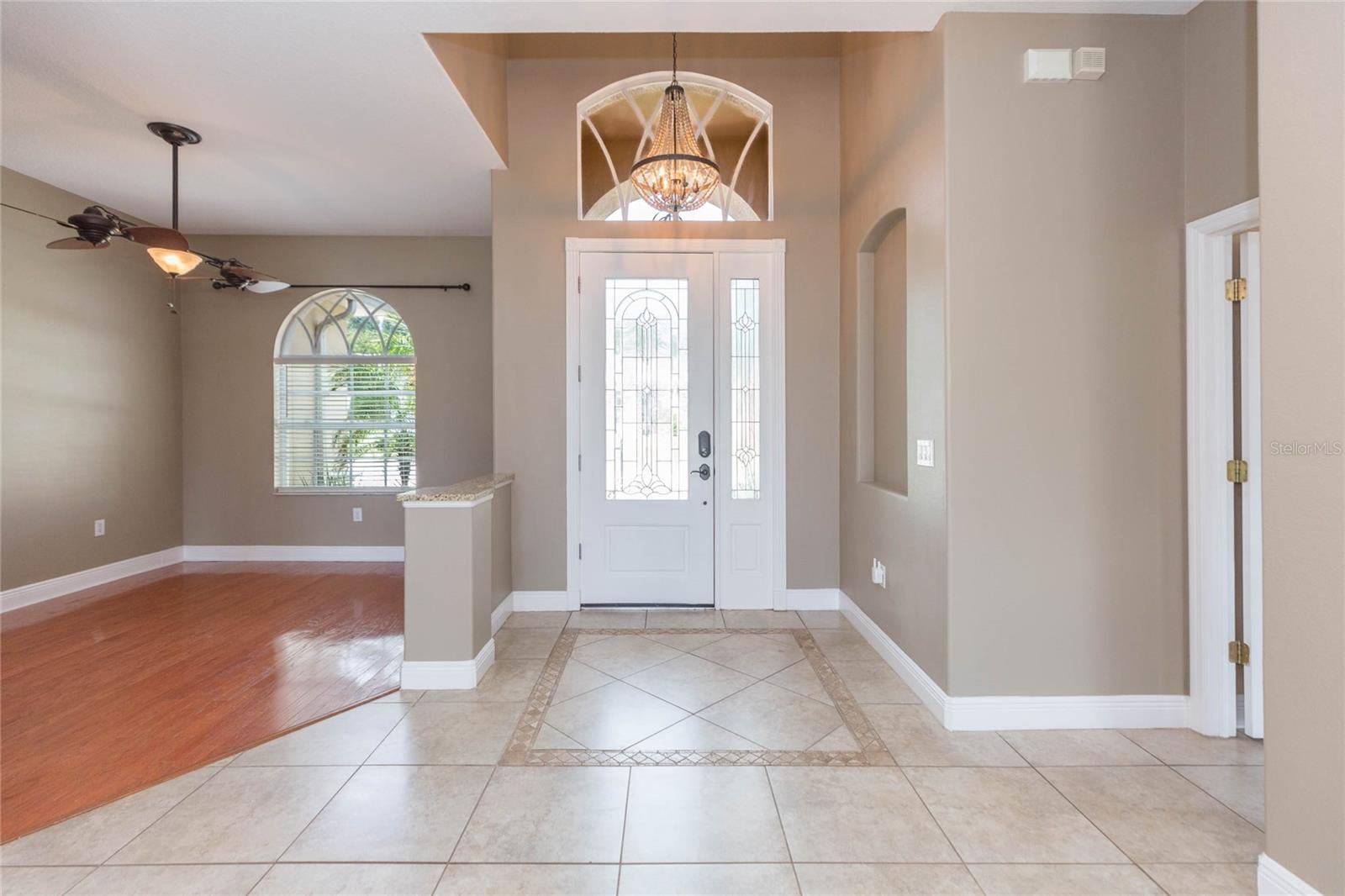 11544 PINE HOLLOW WAY — photo 4