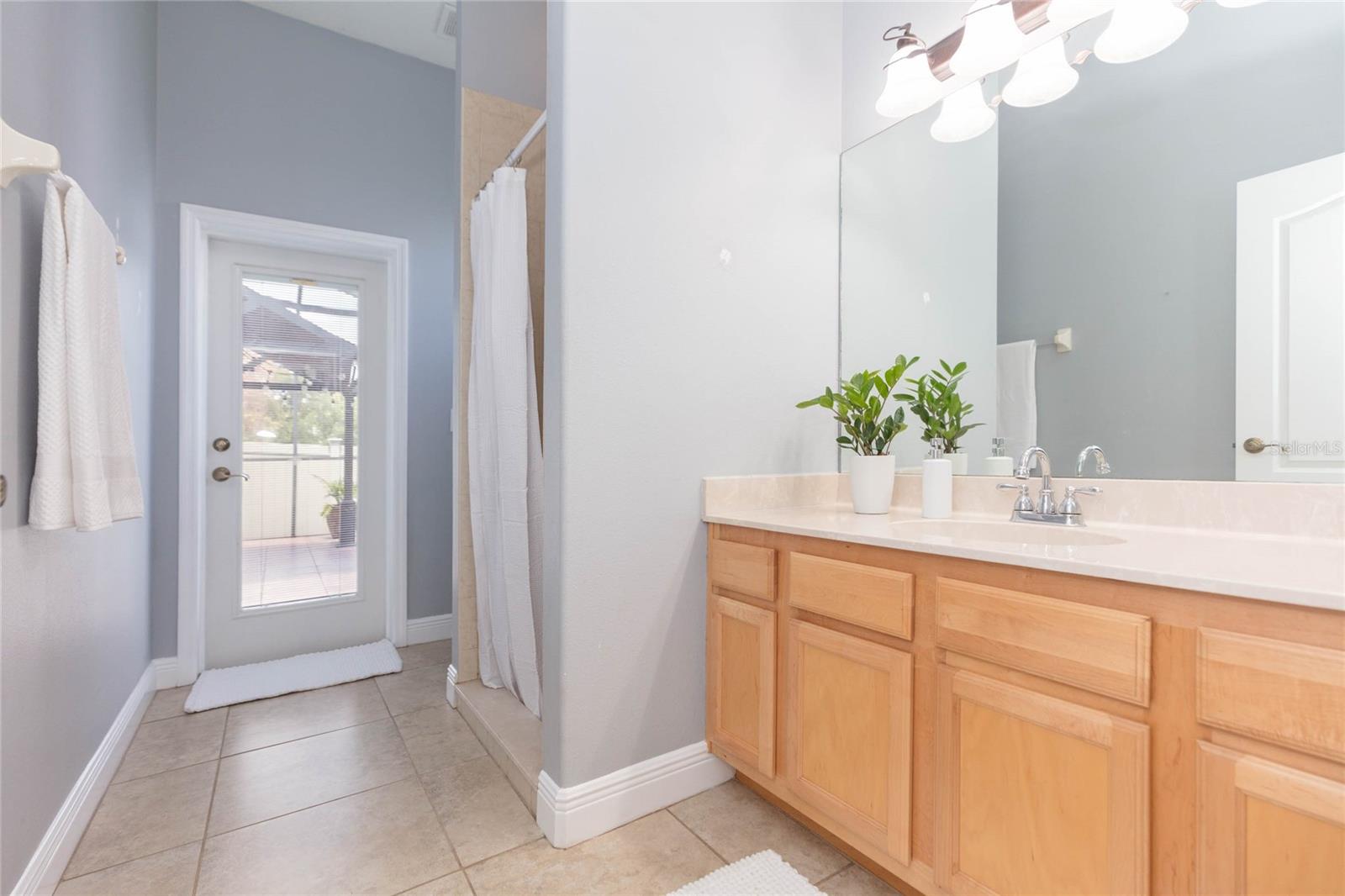 11544 PINE HOLLOW WAY — photo 37