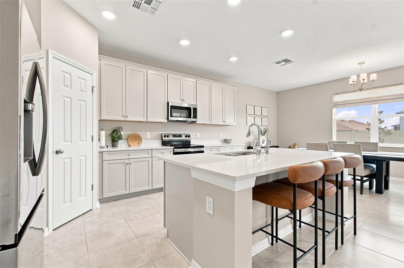 31840 SAPNA CHIME DR — photo 18