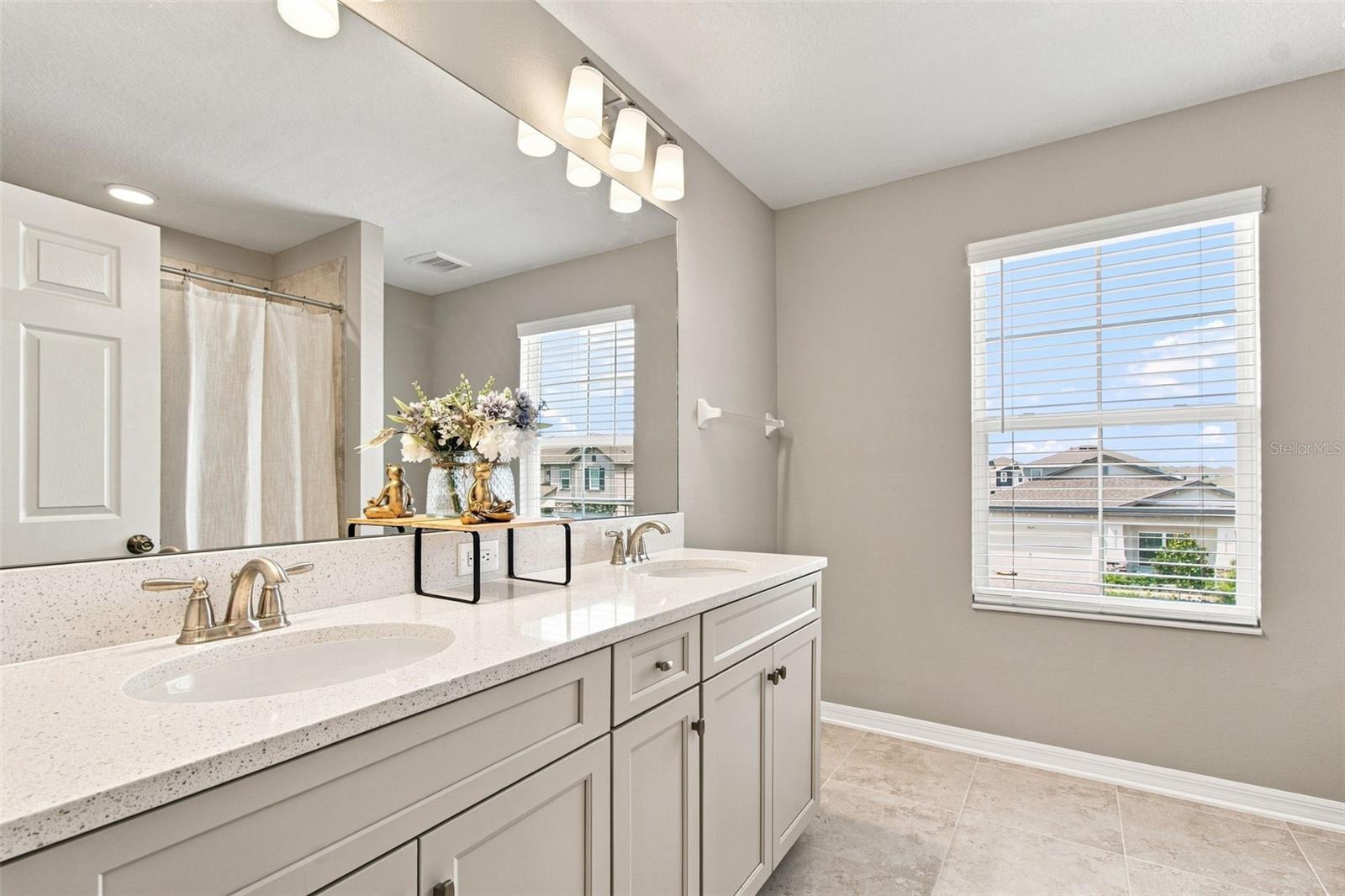 31840 SAPNA CHIME DR — photo 38