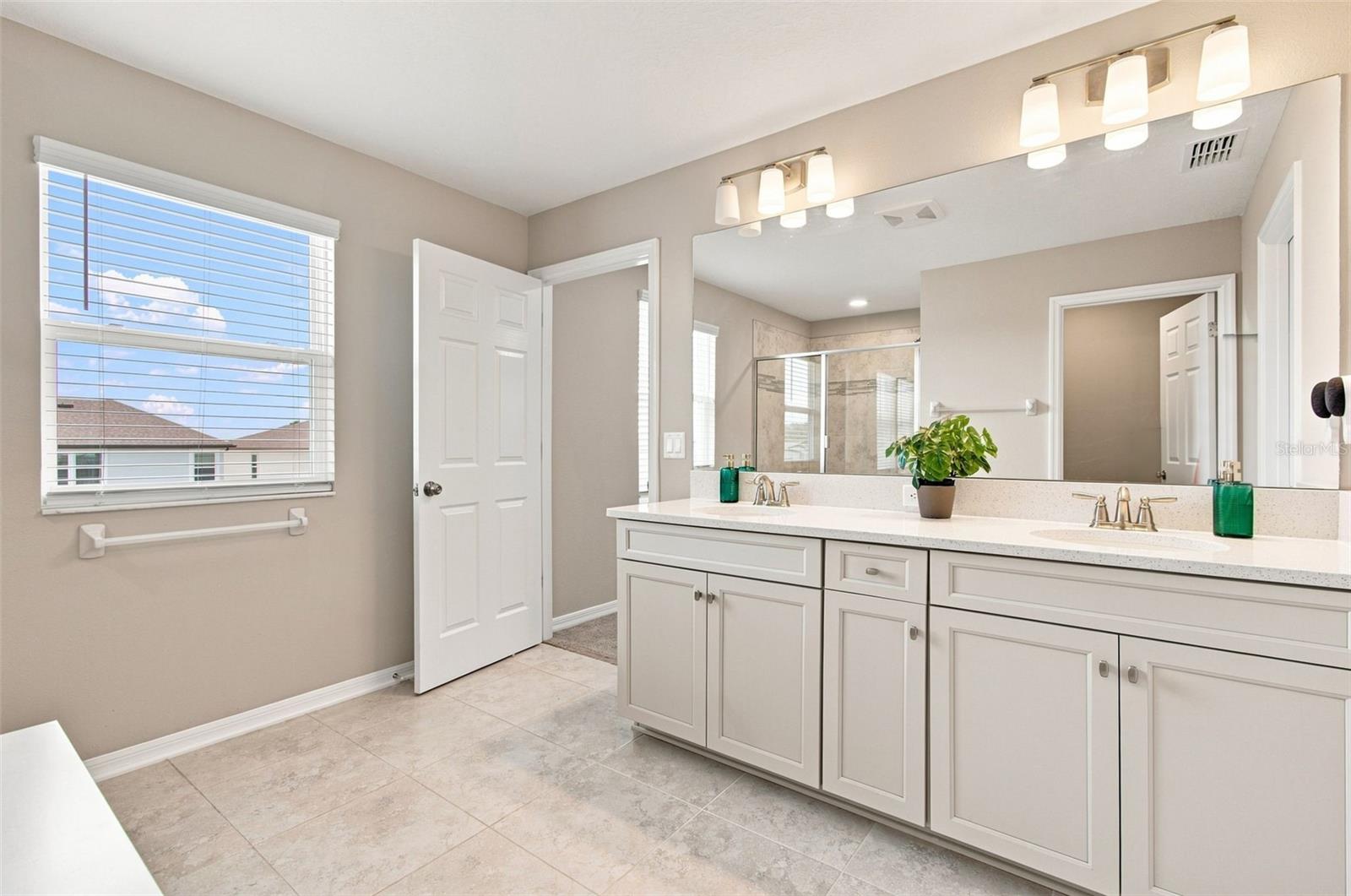 31840 SAPNA CHIME DR — photo 23