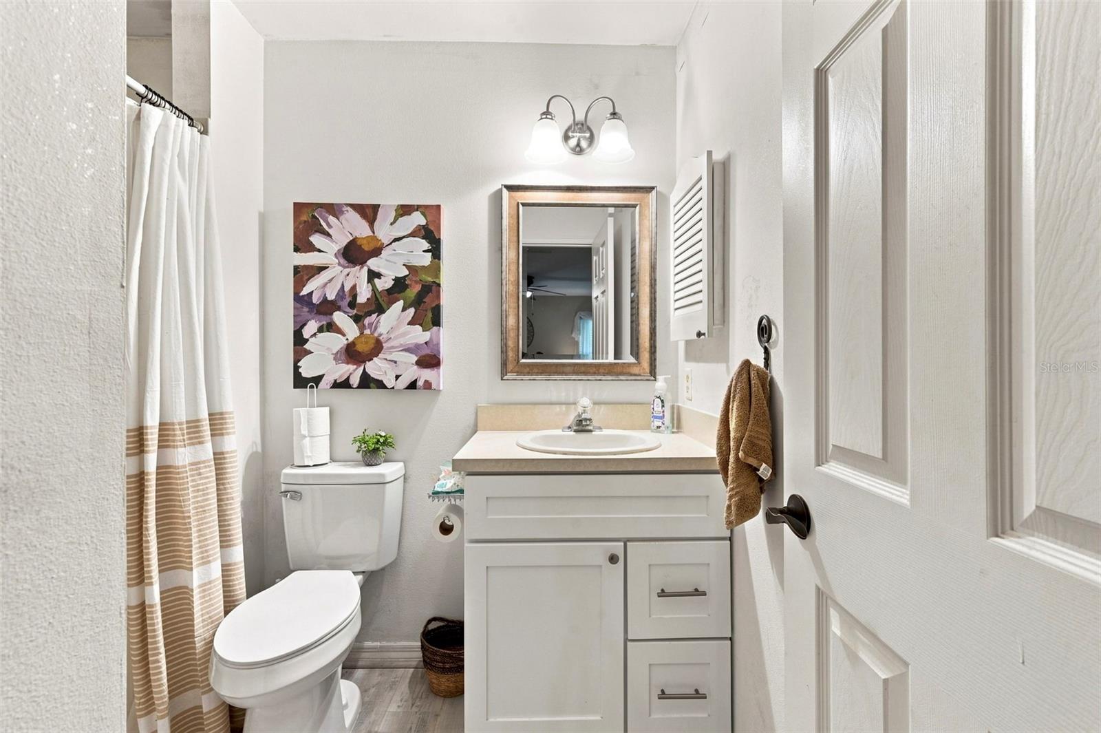 7637 BALHARBOUR DR — photo 27