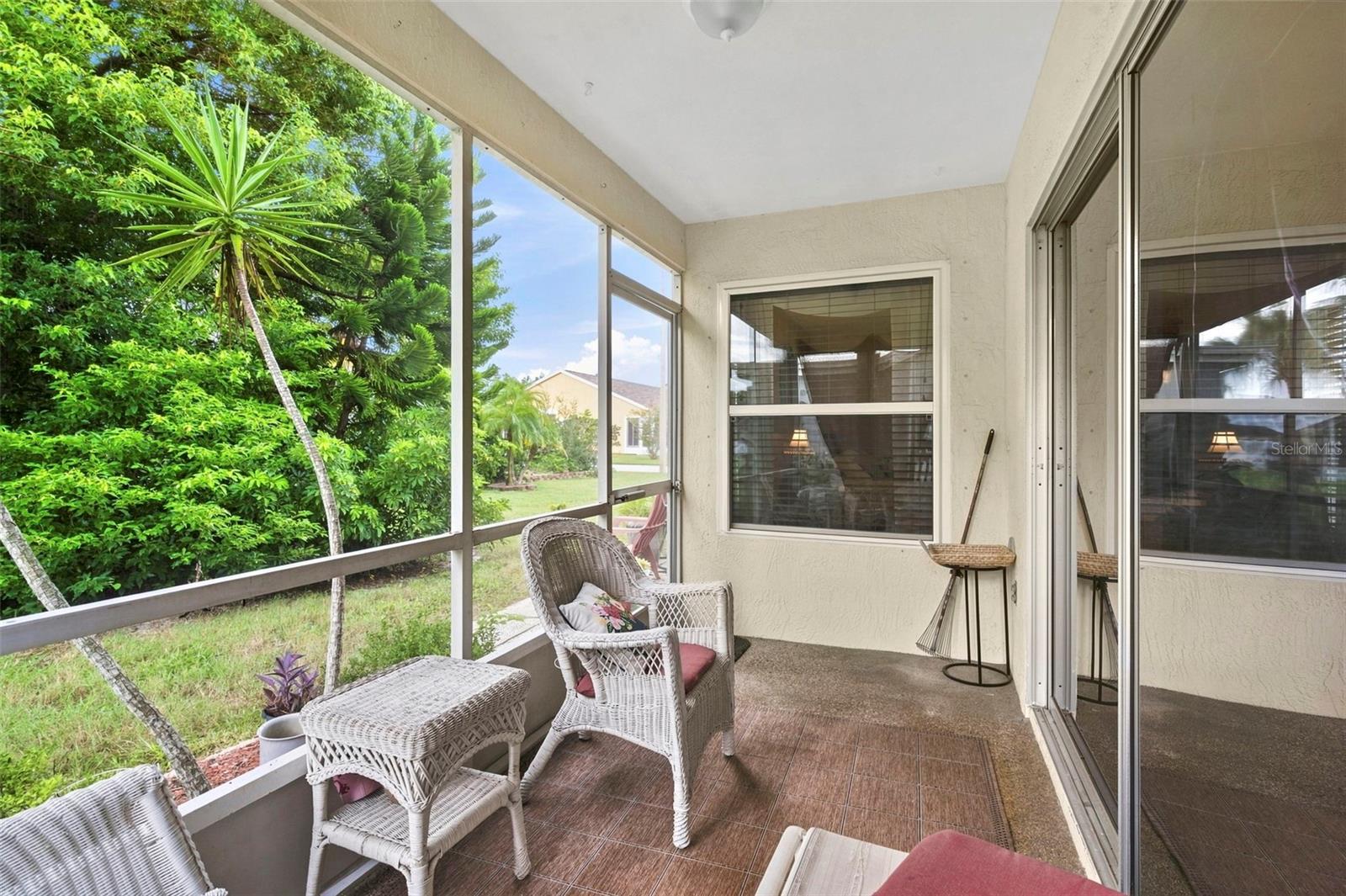 7637 BALHARBOUR DR — photo 4