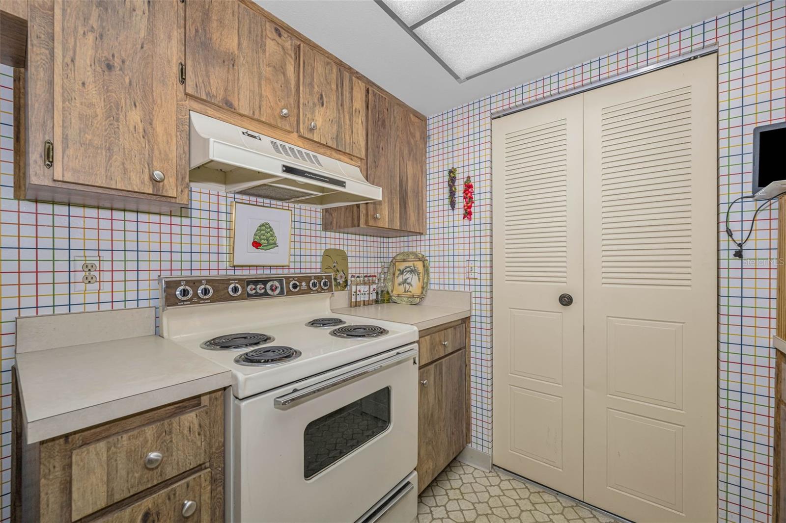 2400 WINDING CREEK BLVD #17-103 — photo 12