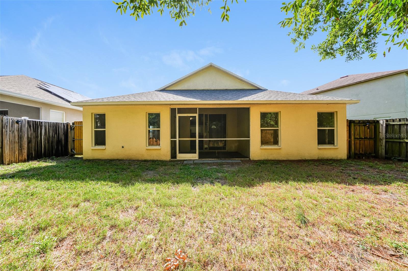 8516 CANTERBURY LAKE BLVD — photo 19