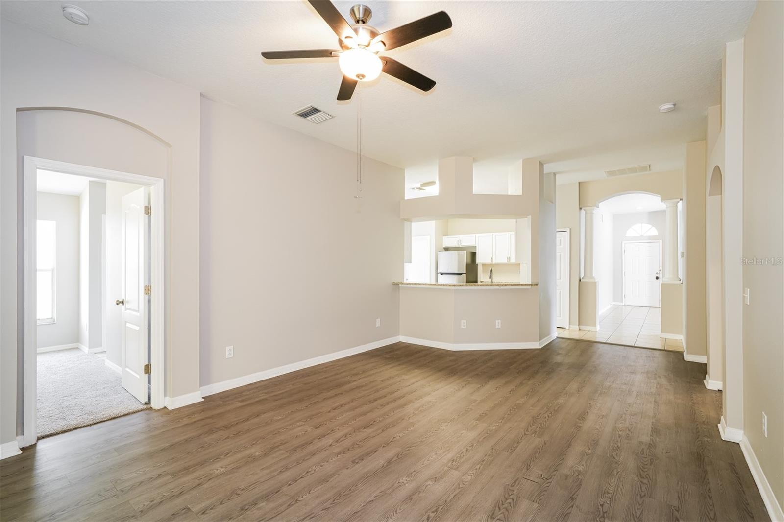 8516 CANTERBURY LAKE BLVD — photo 9