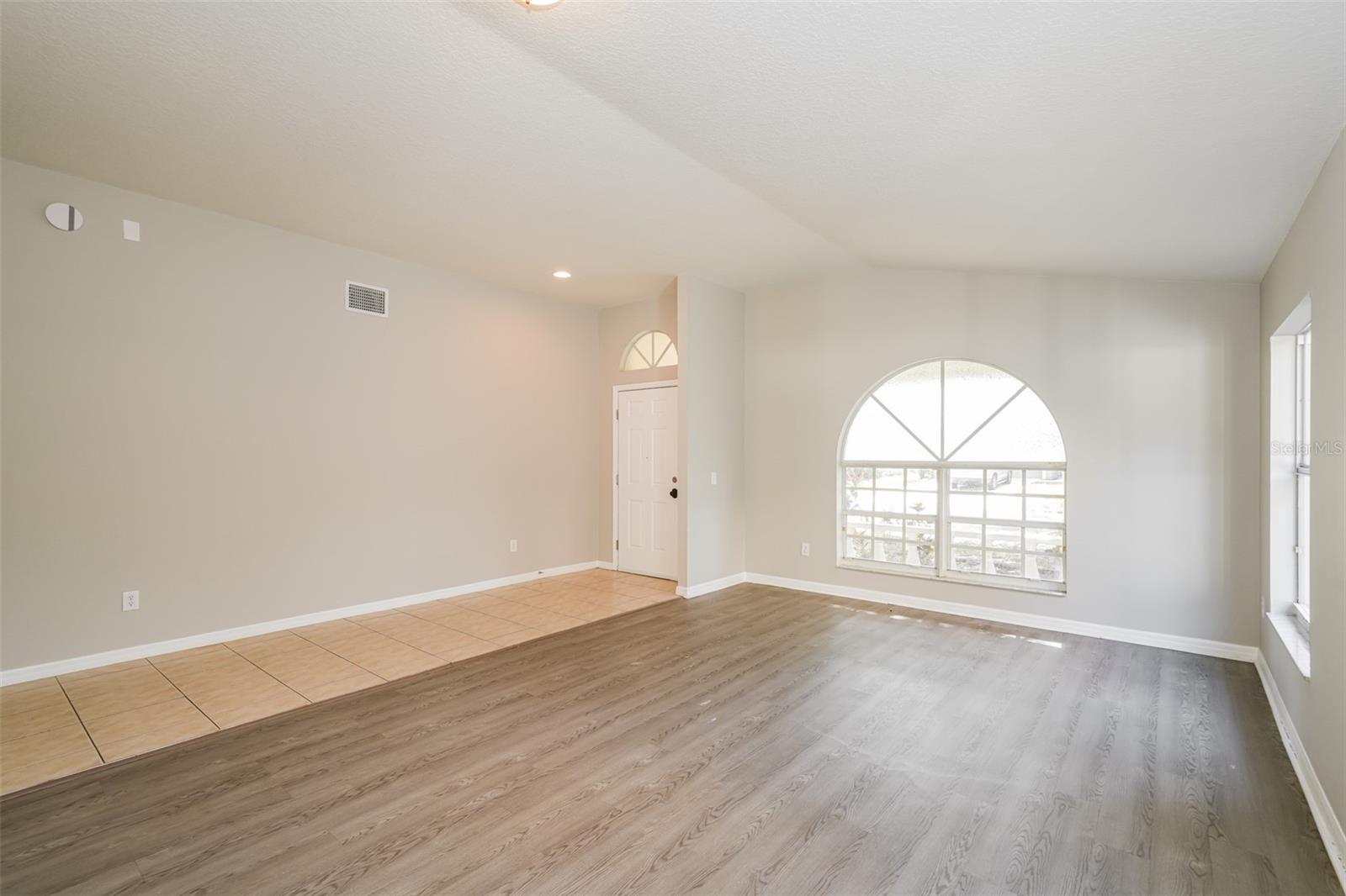 8516 CANTERBURY LAKE BLVD — photo 3