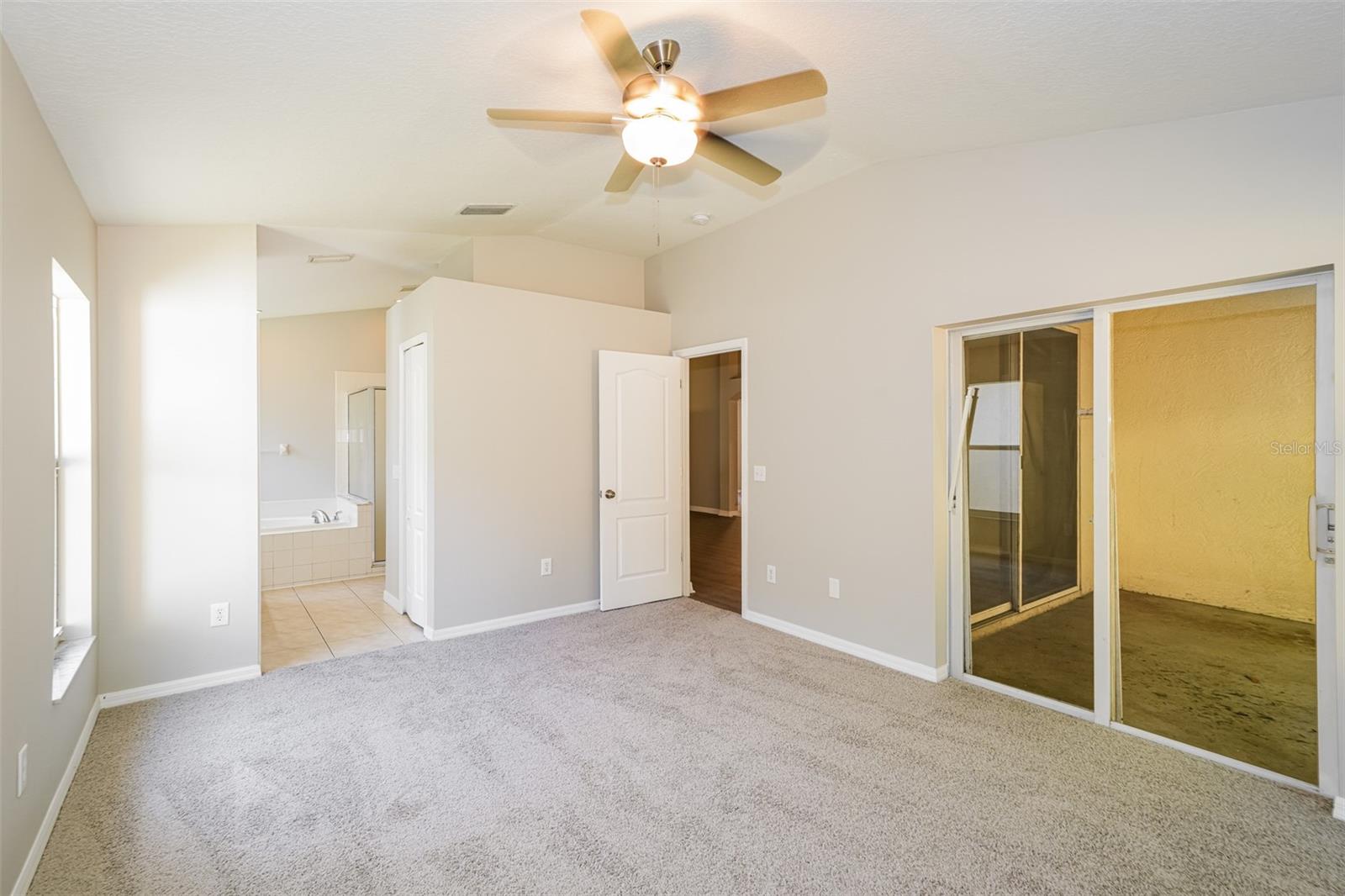 8516 CANTERBURY LAKE BLVD — photo 12