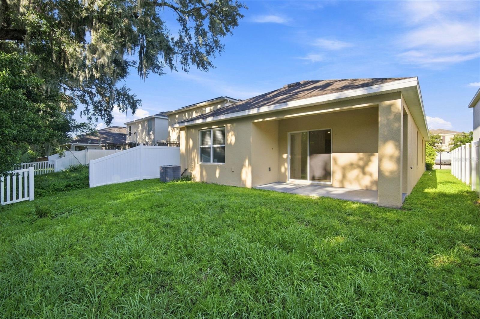 10920 CARLTON FIELDS DR — photo 39