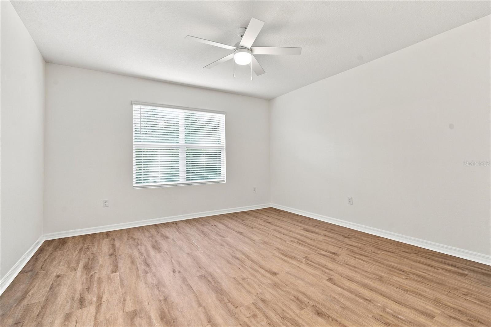 10920 CARLTON FIELDS DR — photo 24