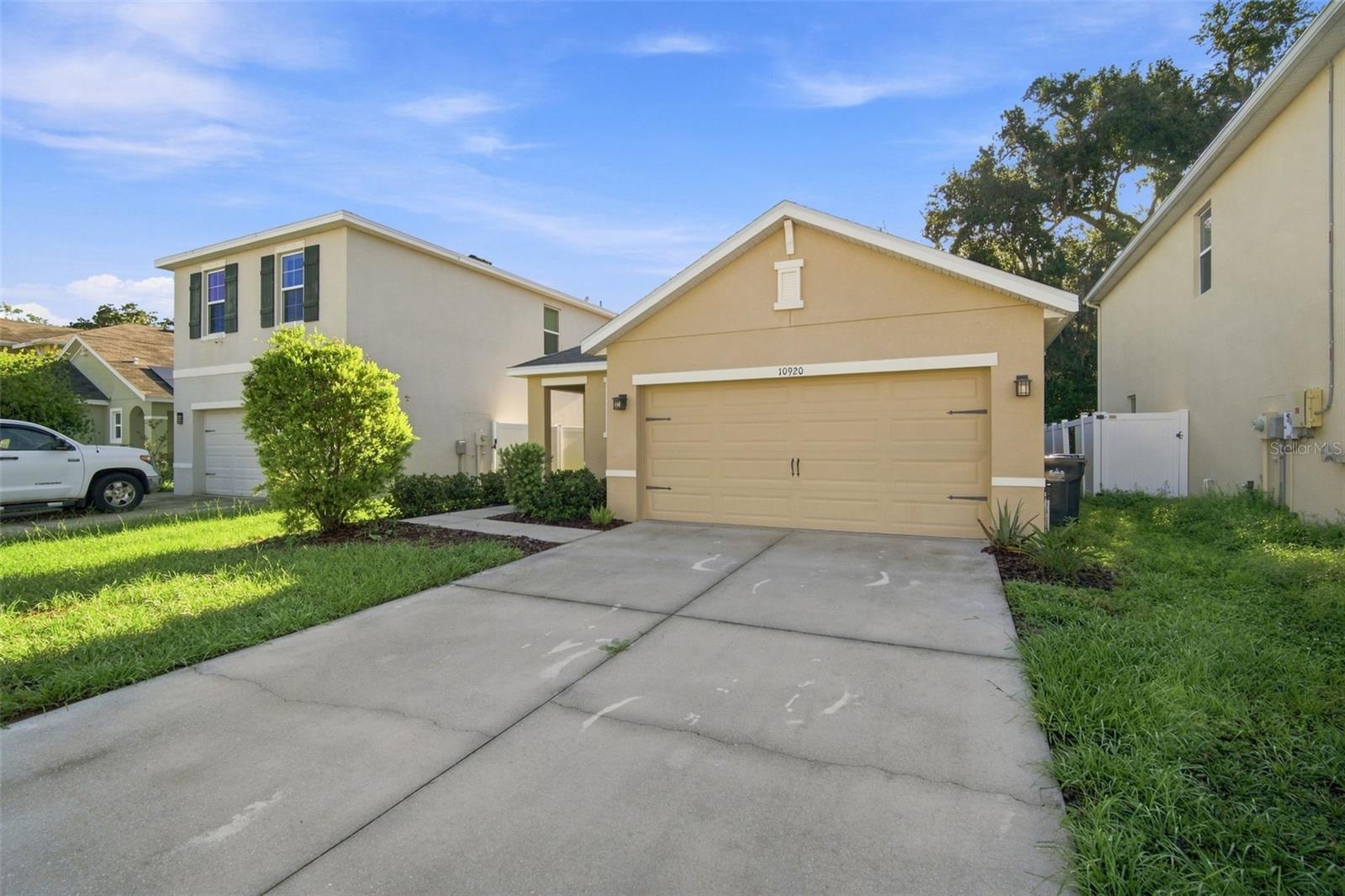 10920 CARLTON FIELDS DR — photo 40