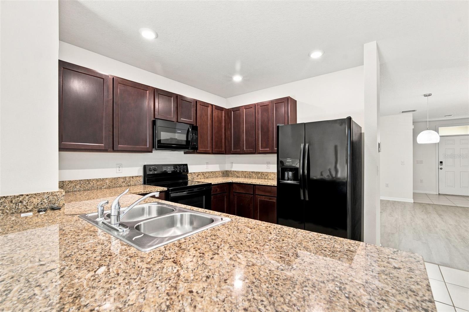 10920 CARLTON FIELDS DR — photo 15