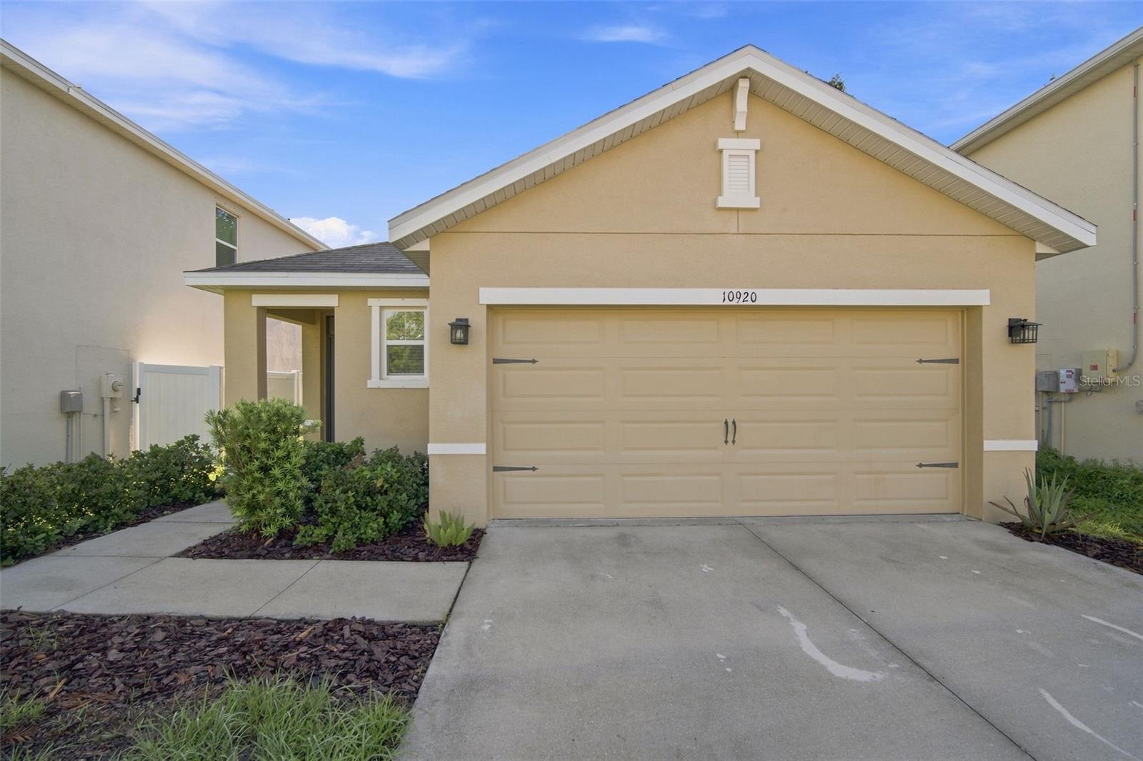 10920 CARLTON FIELDS DR — photo 41