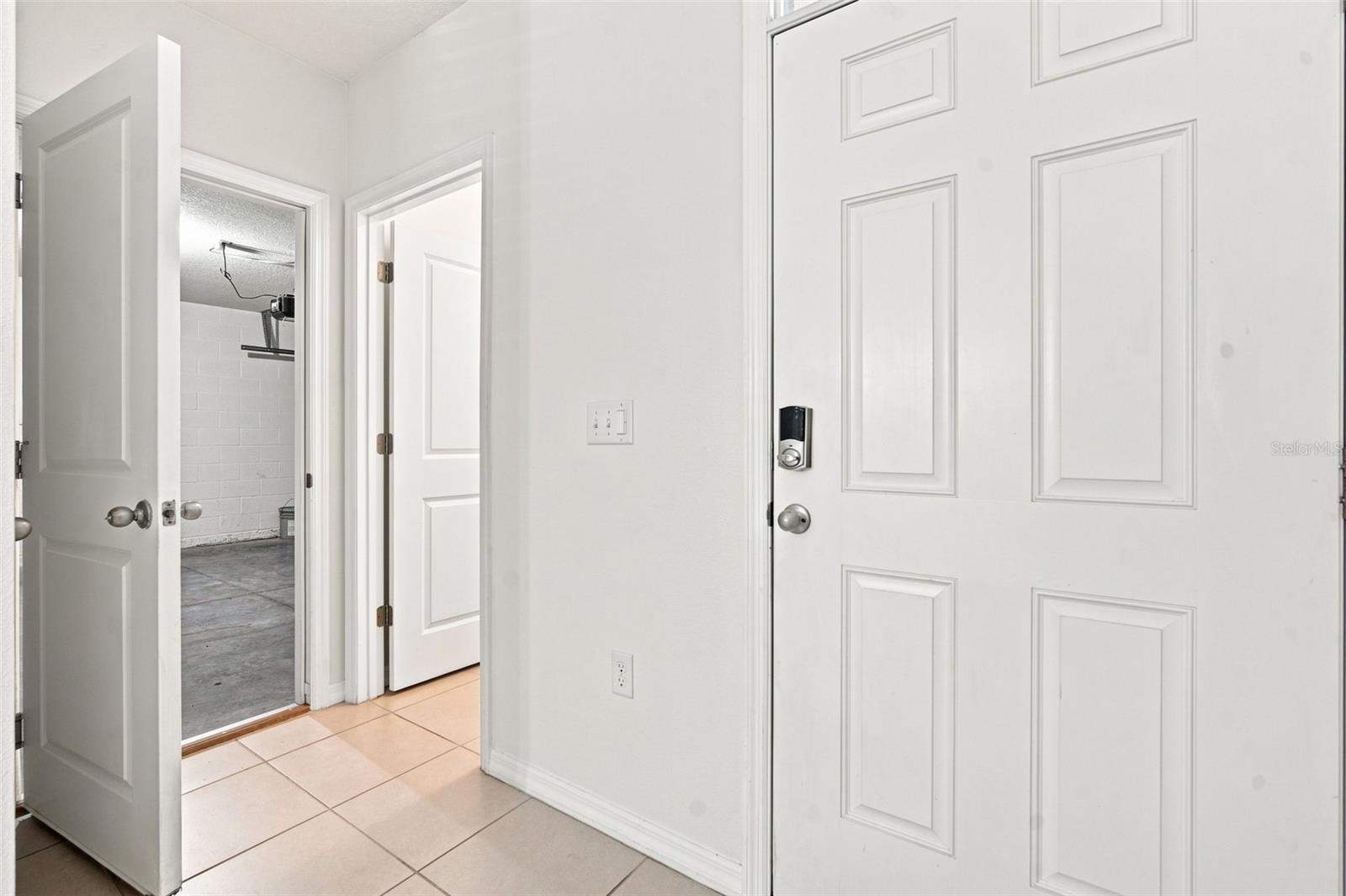 10920 CARLTON FIELDS DR — photo 33