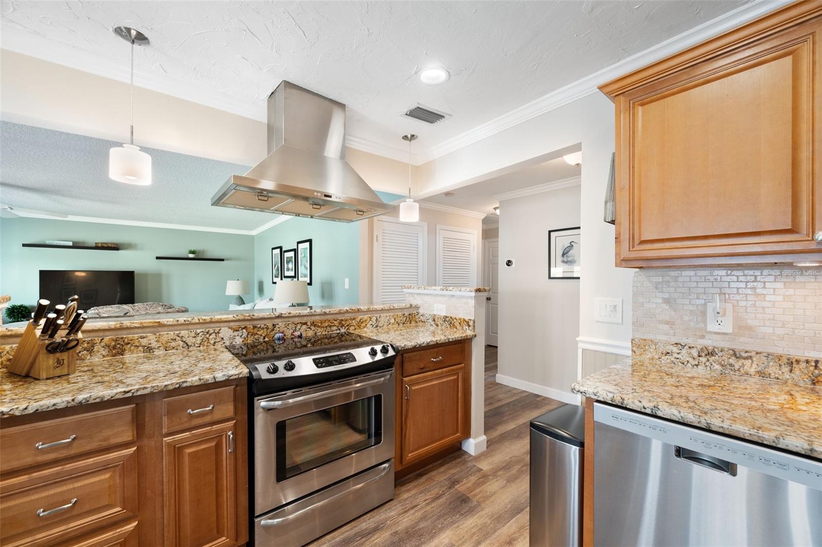 5257 BEACH DR SE #D — photo 7