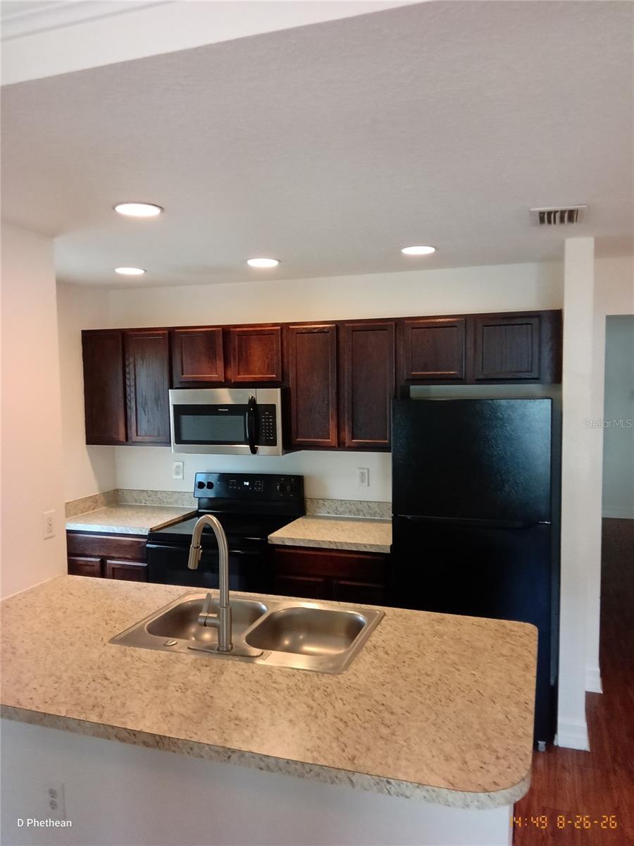 3814 N GARRISON ST #B — photo 10