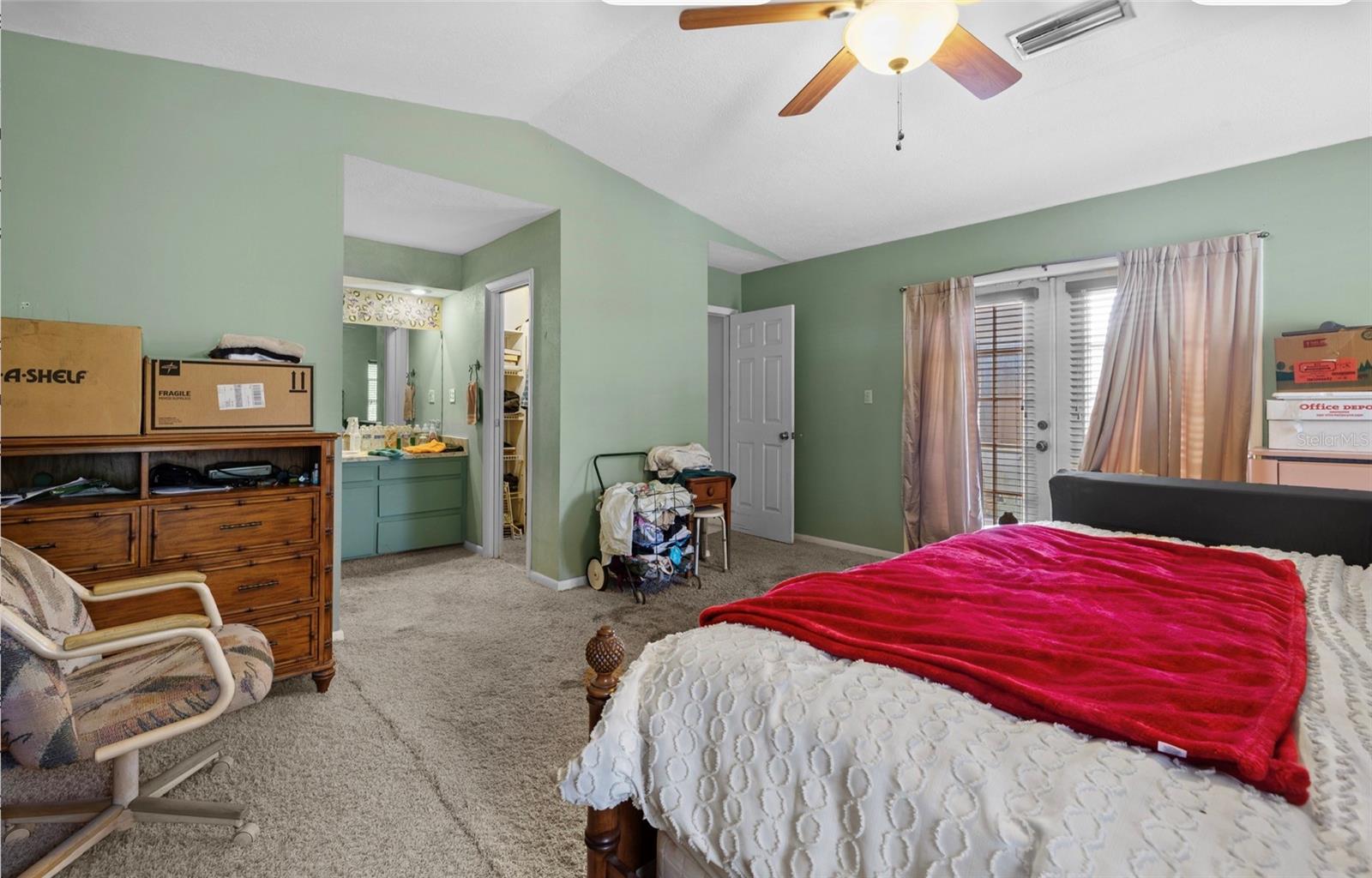 8602 N ROME AVE — photo 8