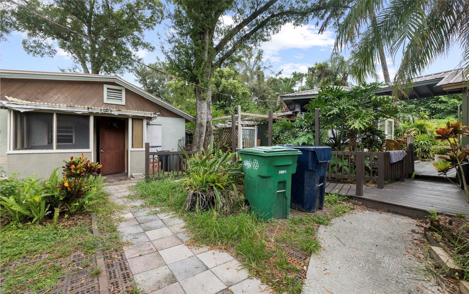 8602 N ROME AVE — photo 16