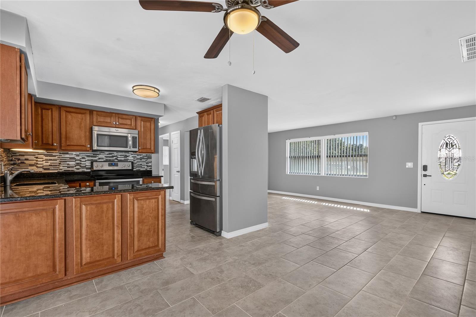 487 LAKE HILL LN — photo 12