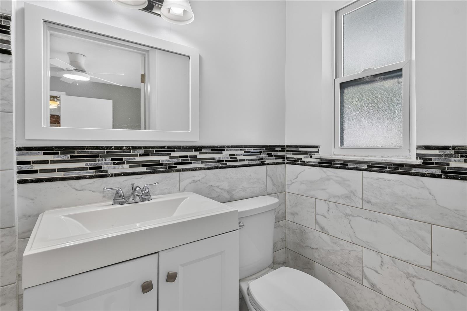 487 LAKE HILL LN — photo 24