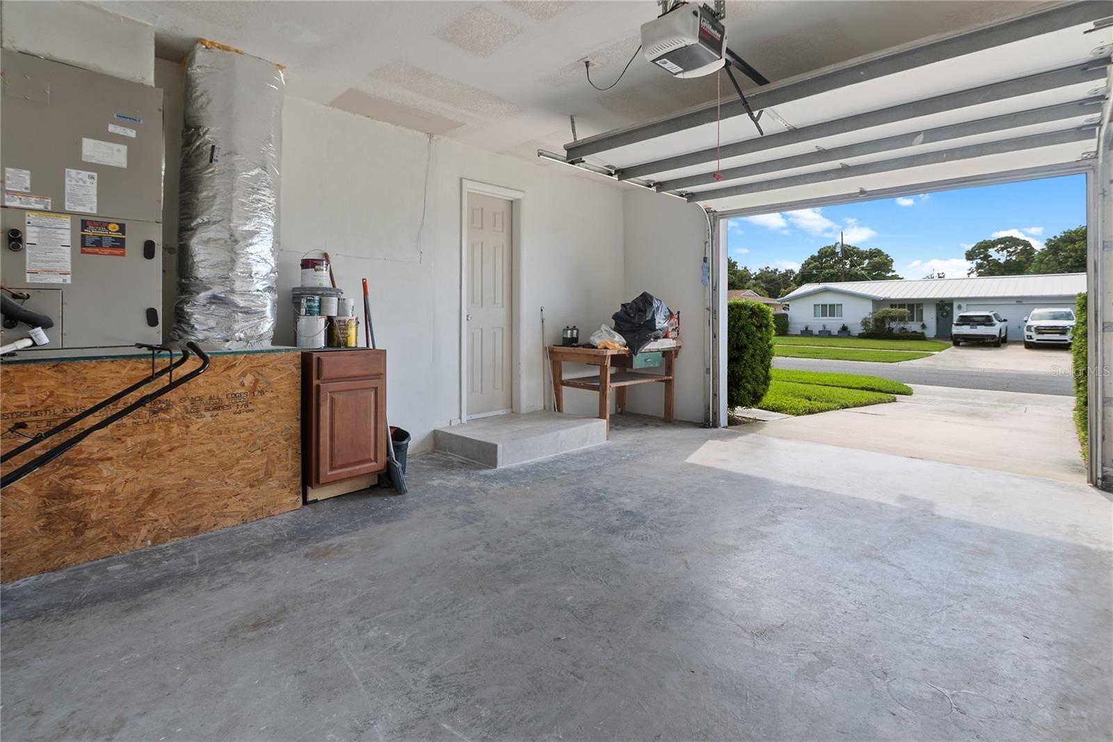487 LAKE HILL LN — photo 31