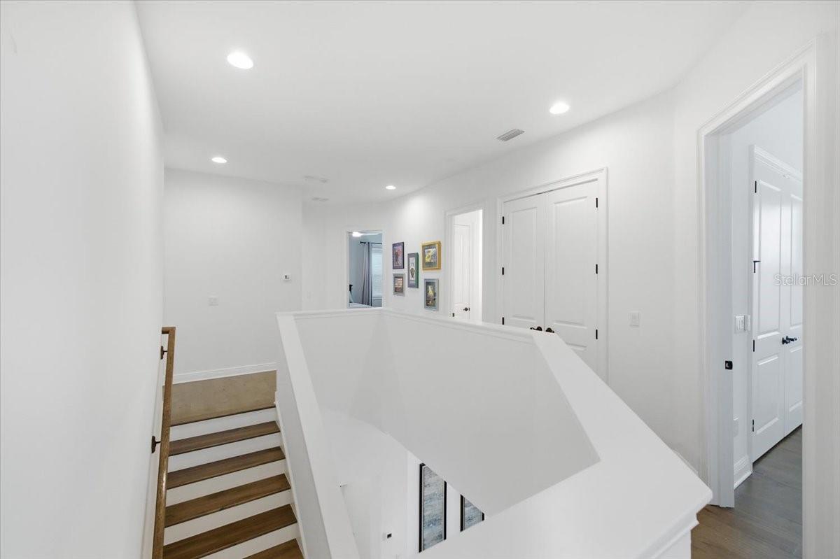 807 W KENTUCKY AVE — photo 58