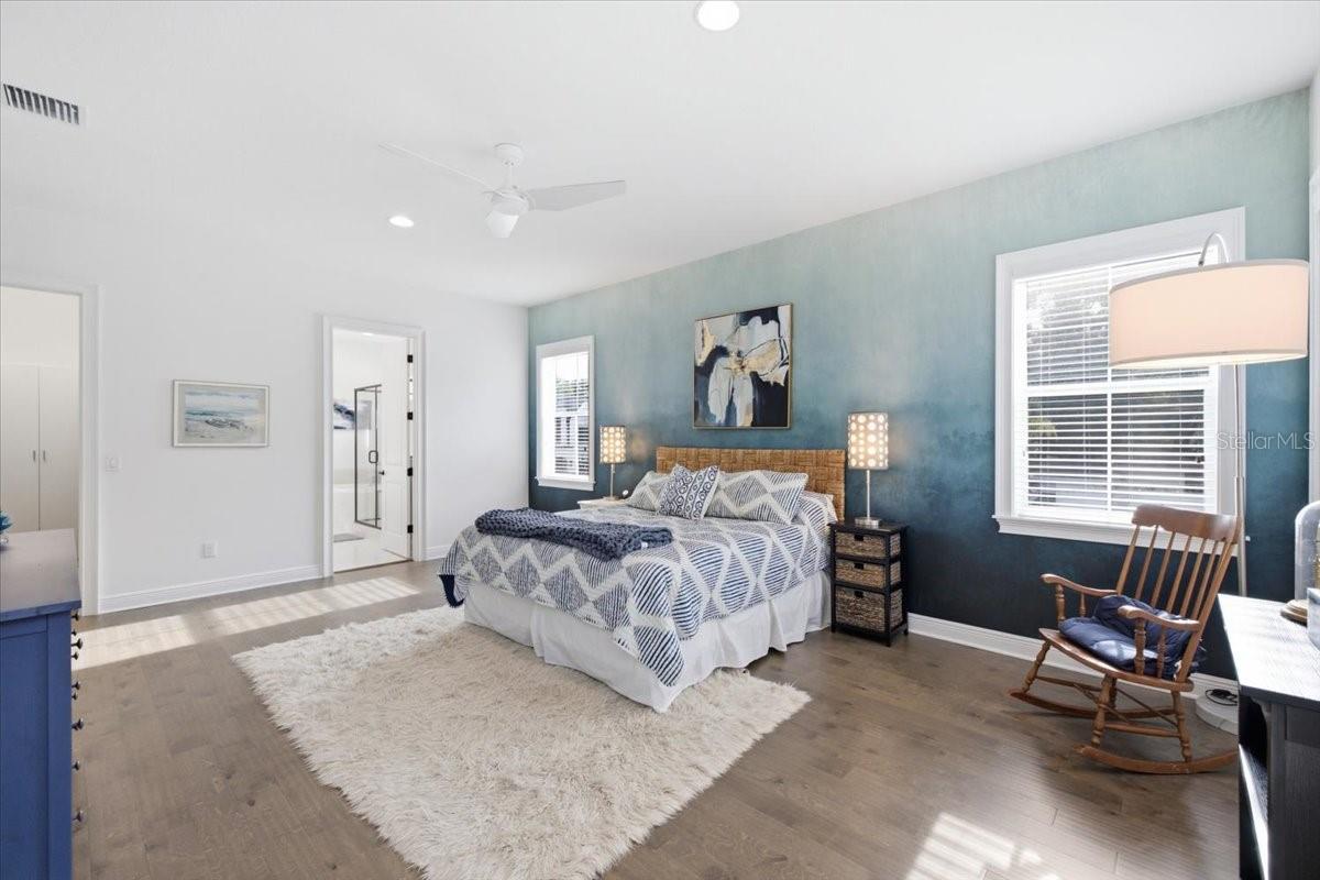 807 W KENTUCKY AVE — photo 43