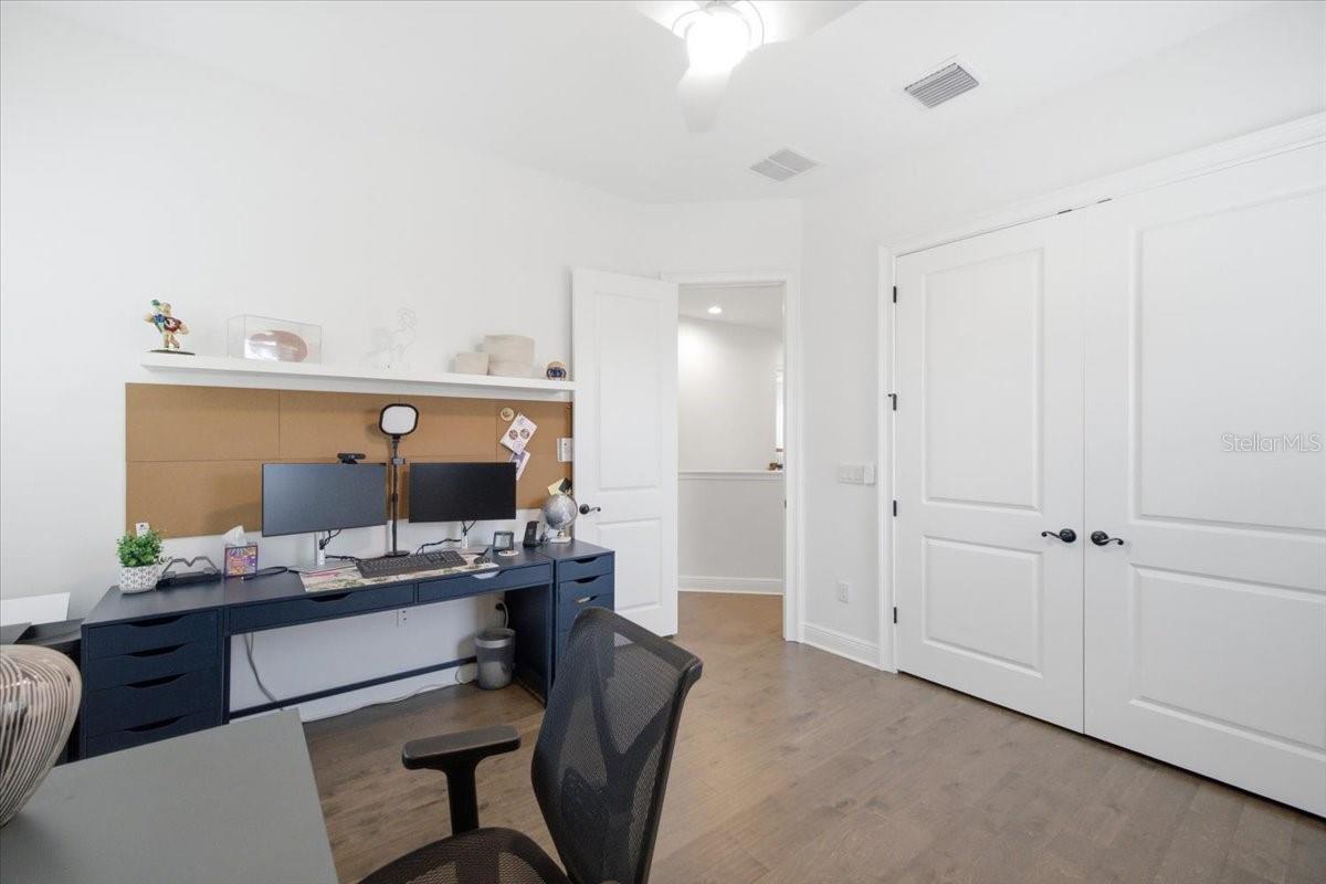 807 W KENTUCKY AVE — photo 61