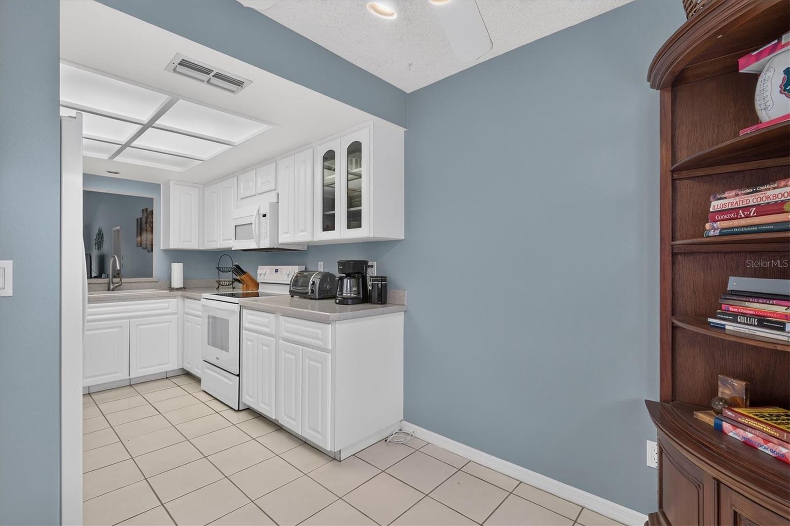 3167 LANDMARK DR #821 — photo 20