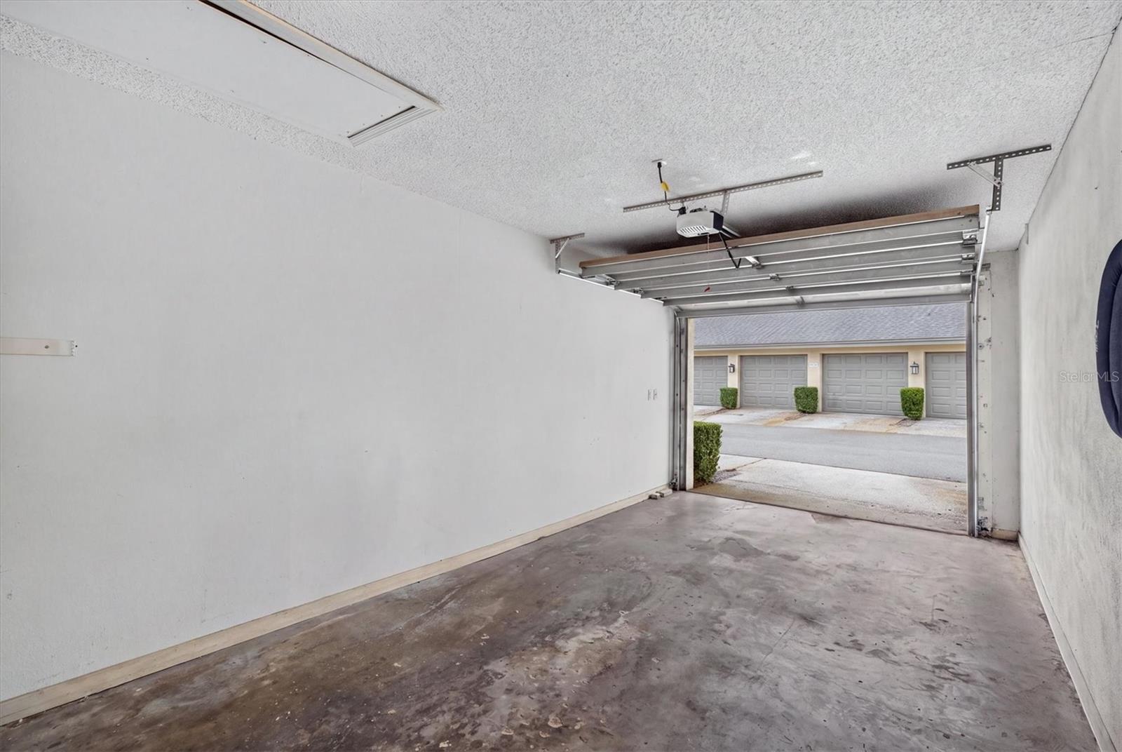 3167 LANDMARK DR #821 — photo 37