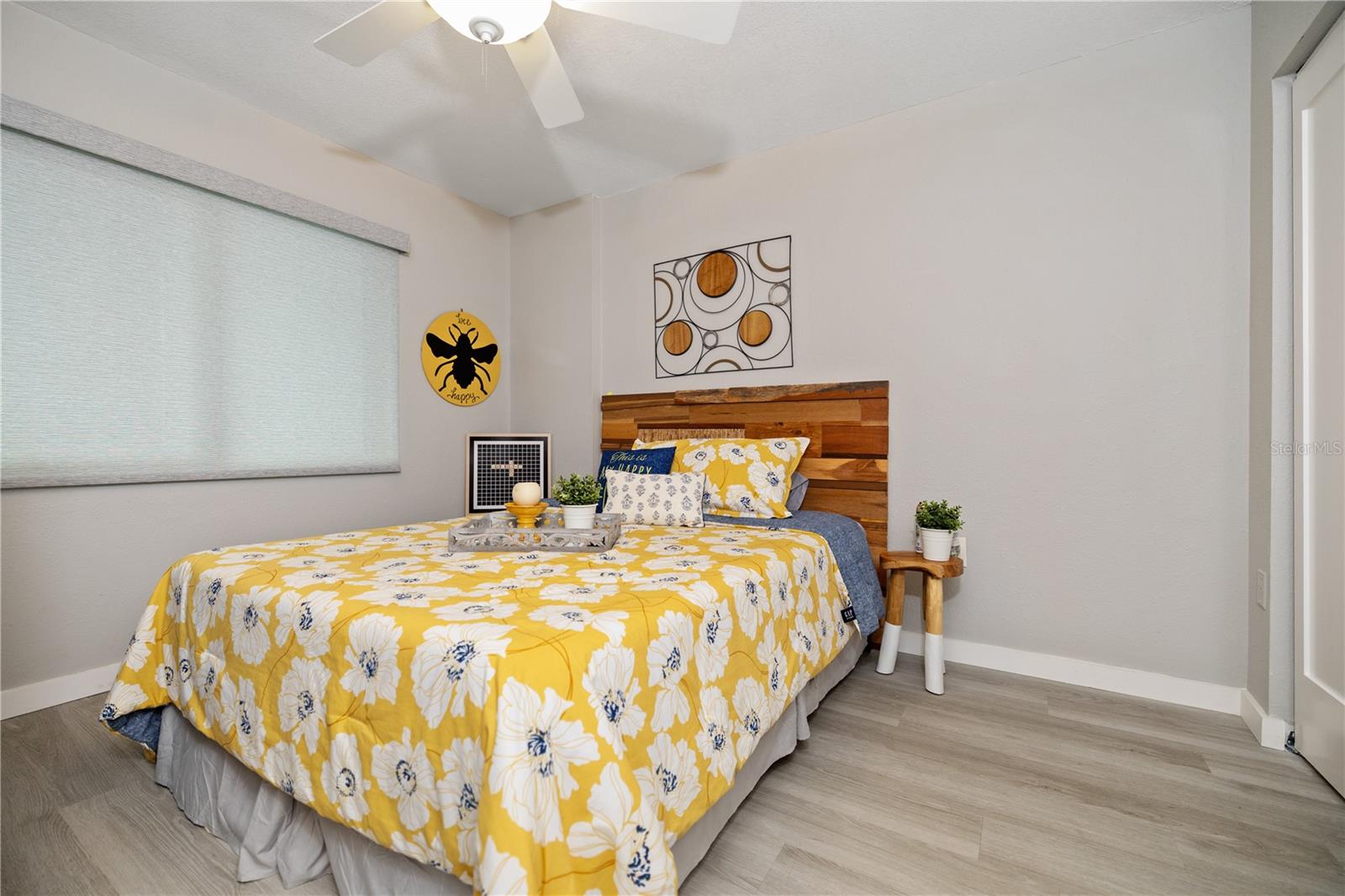 2780 N RIVERSIDE DR #805 — photo 28