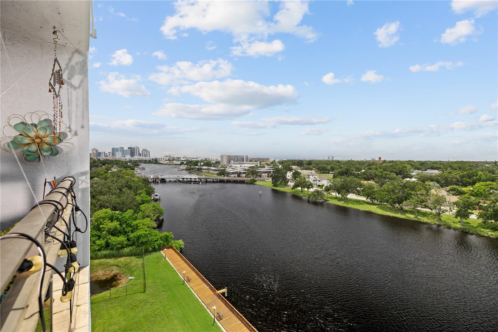 2780 N RIVERSIDE DR #805 — photo 35