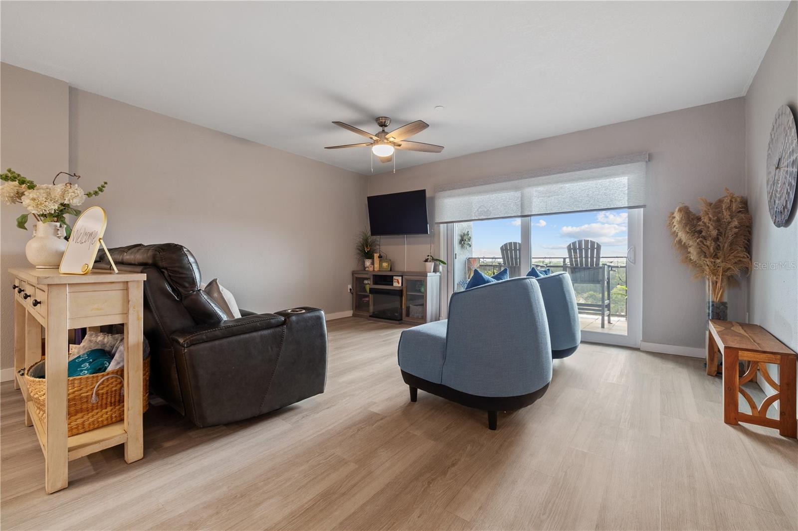 2780 N RIVERSIDE DR #805 — photo 20