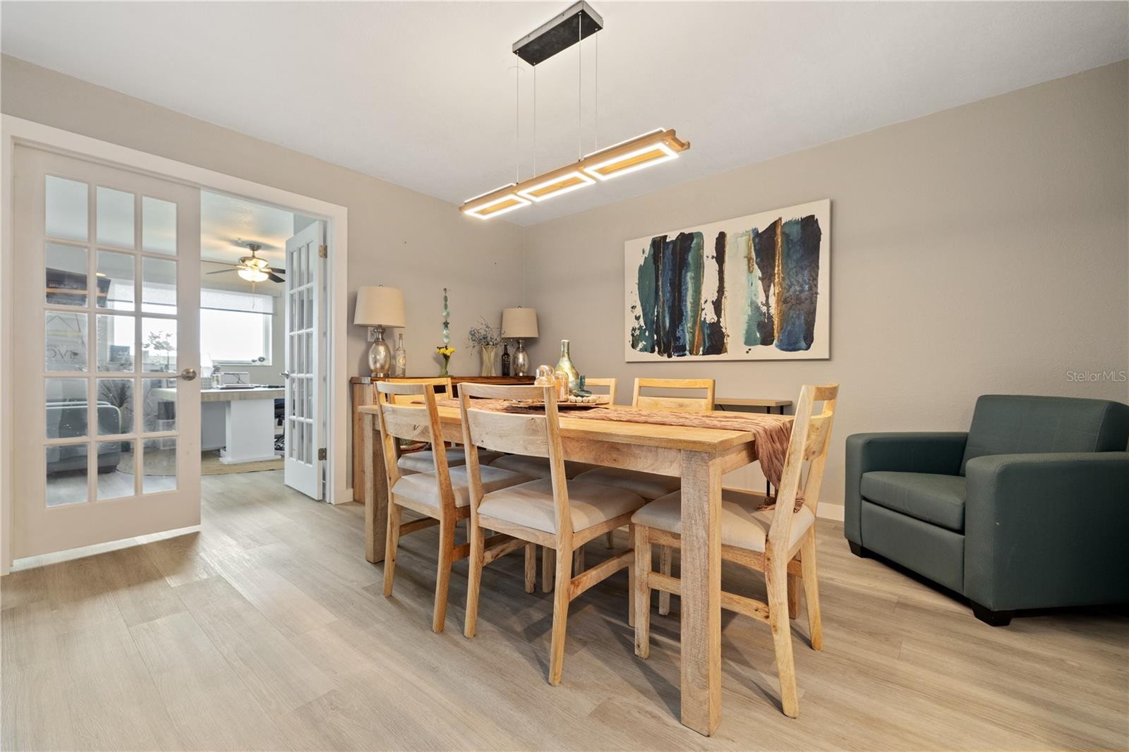 2780 N RIVERSIDE DR #805 — photo 31