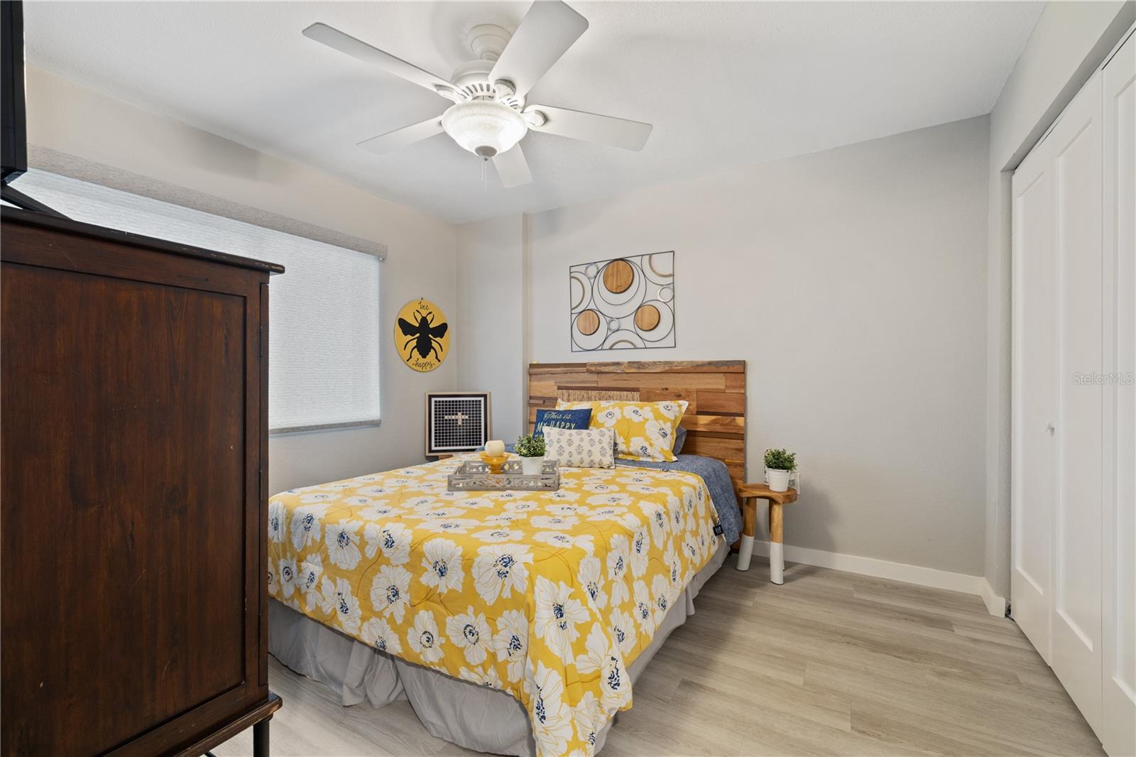 2780 N RIVERSIDE DR #805 — photo 29
