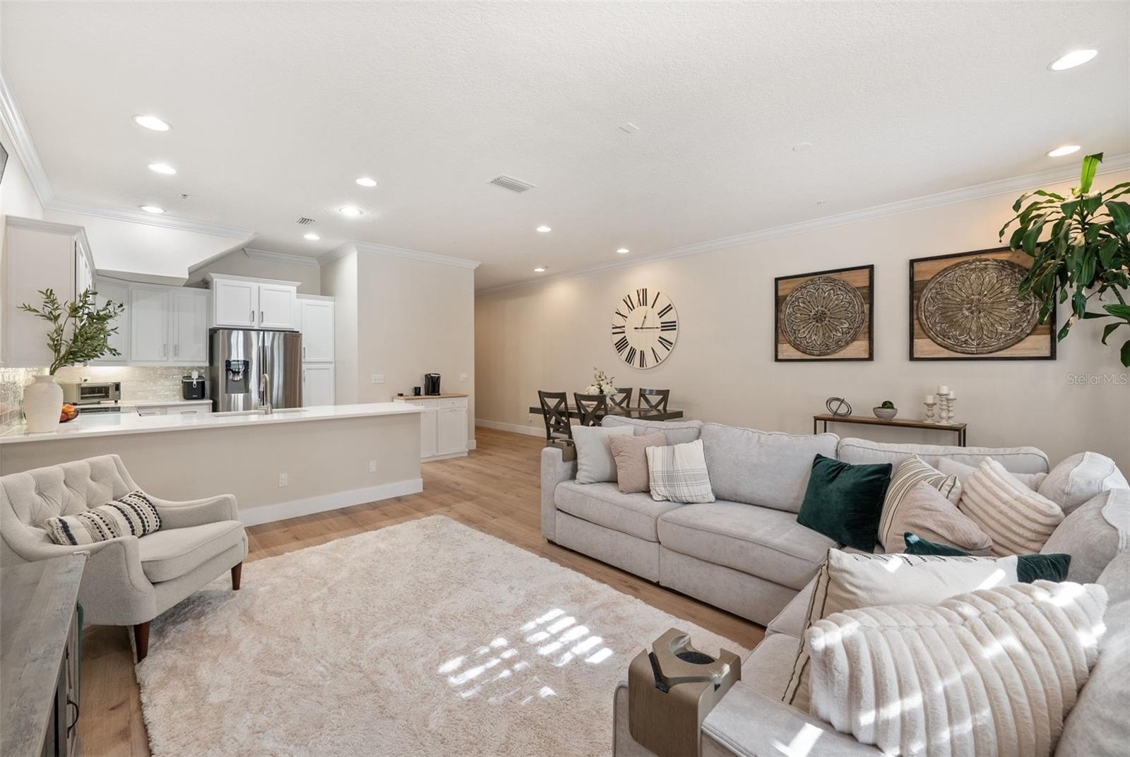 3210 W HORATIO ST #6 — photo 6