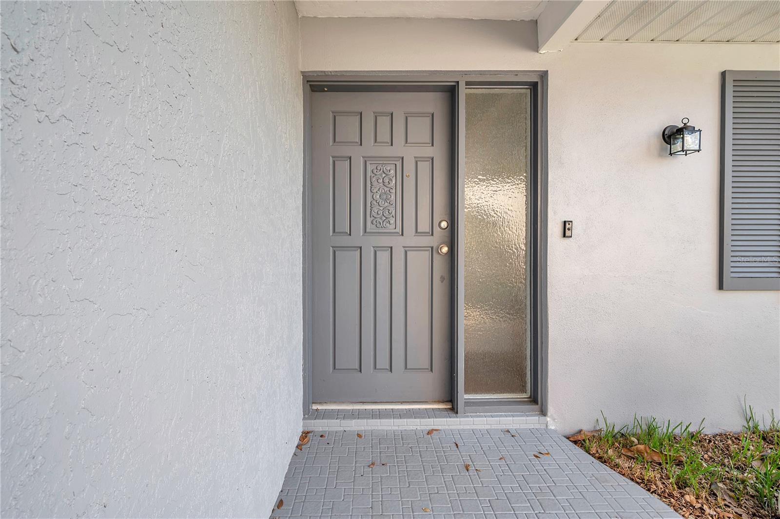 1995 MEADOW DR — photo 2
