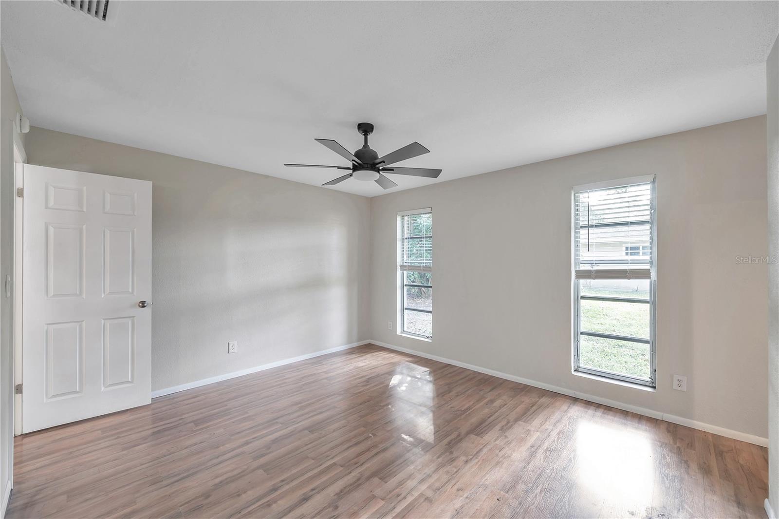 1995 MEADOW DR — photo 23