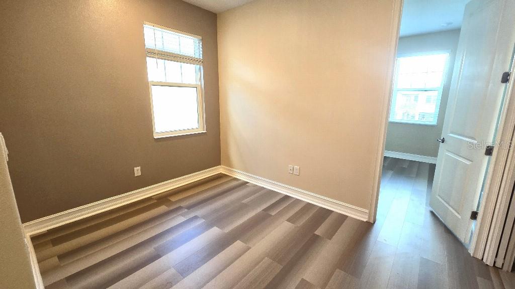 4887 ISOLA CT — photo 9