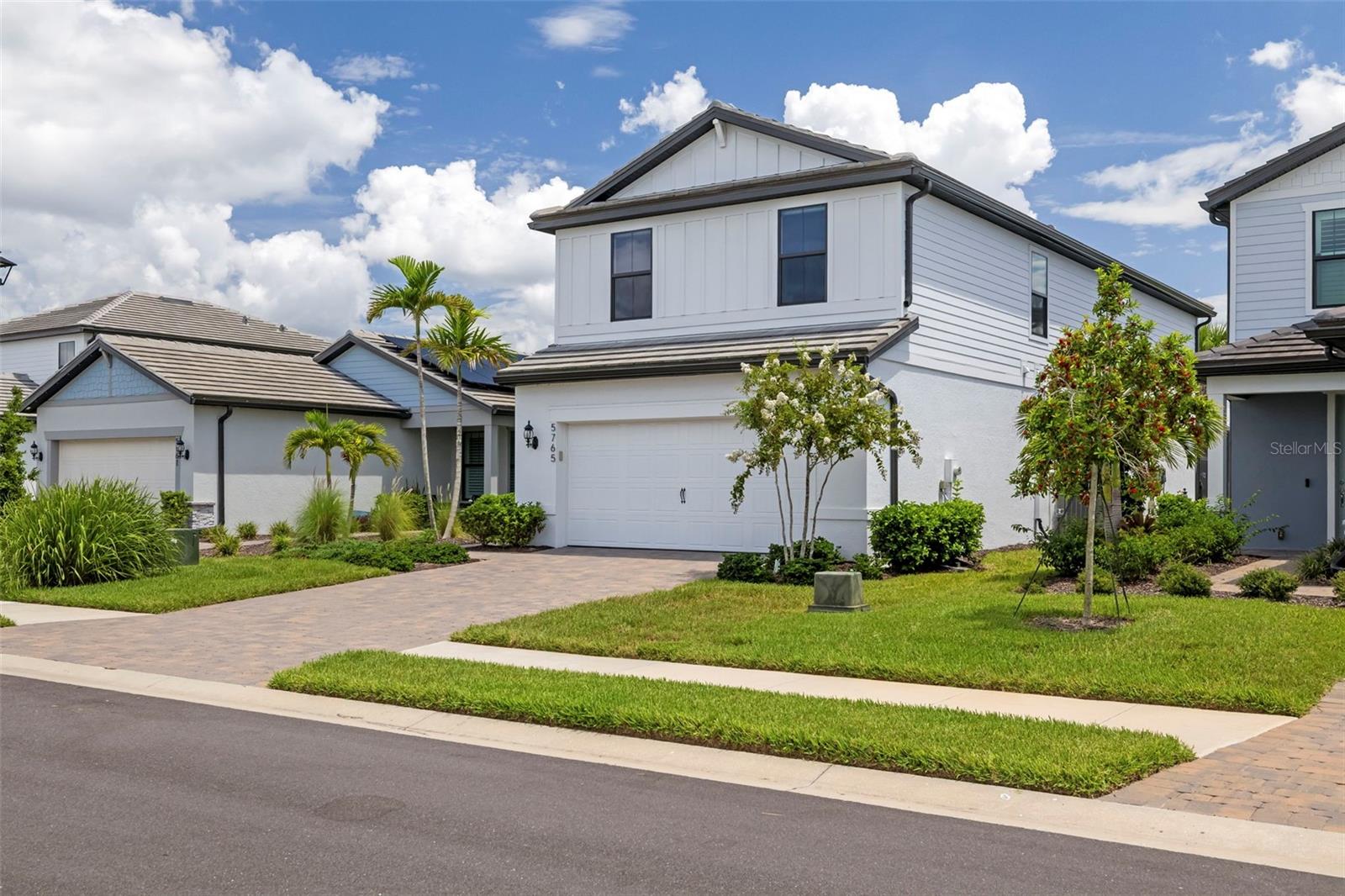 5765 SILVERSIDE PINE CT — photo 4