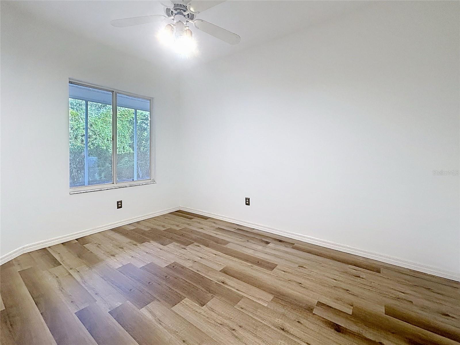9122 ROCKROSE DR — photo 12