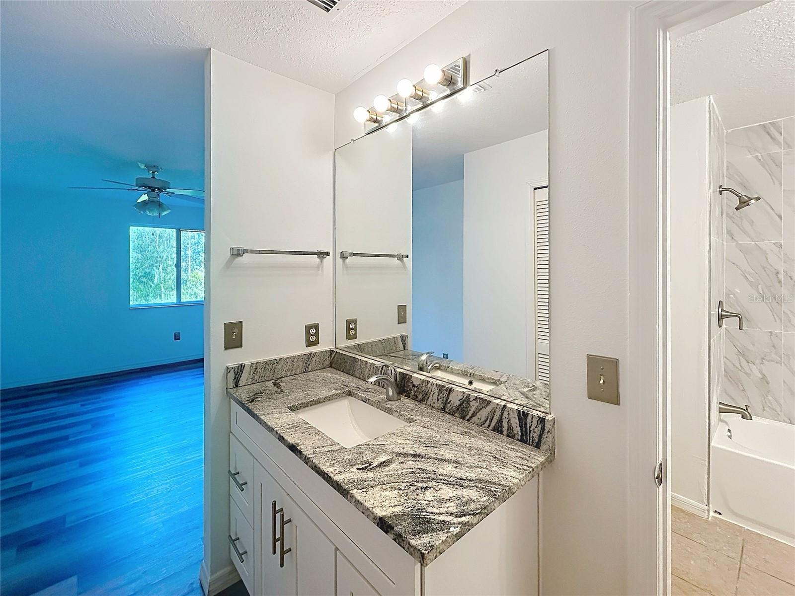 9122 ROCKROSE DR — photo 22